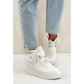 Höga sneakers med påse på den vita plattformen 5