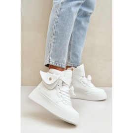 Höga sneakers med påse på den vita plattformen 2