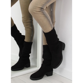 Svarta stövlar med stickad ovandel 1