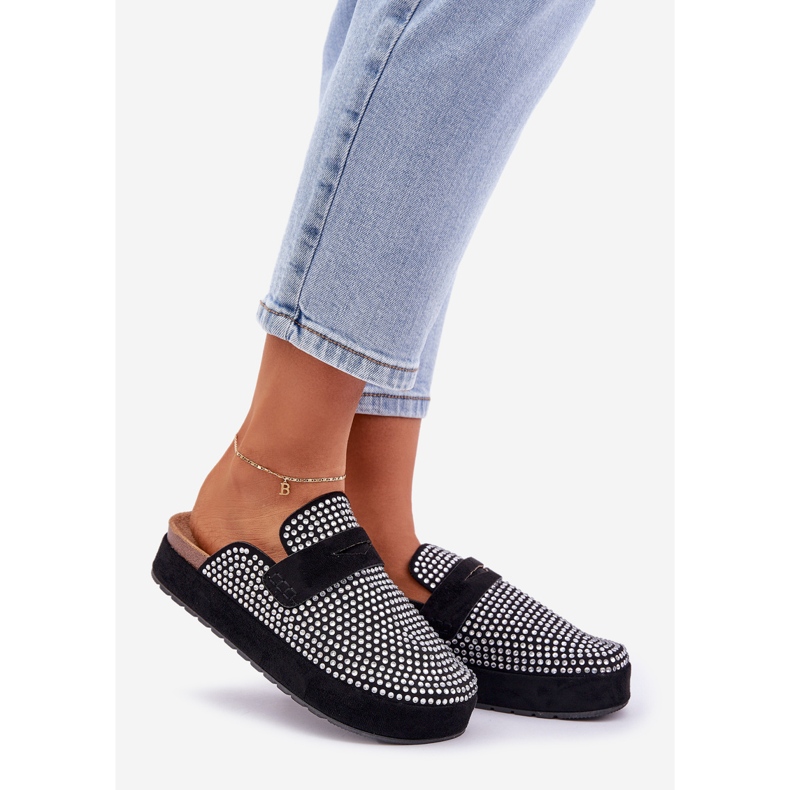 Kvinnors flip flops dekorerade med zirkoner på den svarta plattformen 1