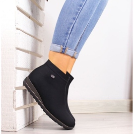 Kvinnstövlar isolerade Black Rieker 98251-00 svart 2