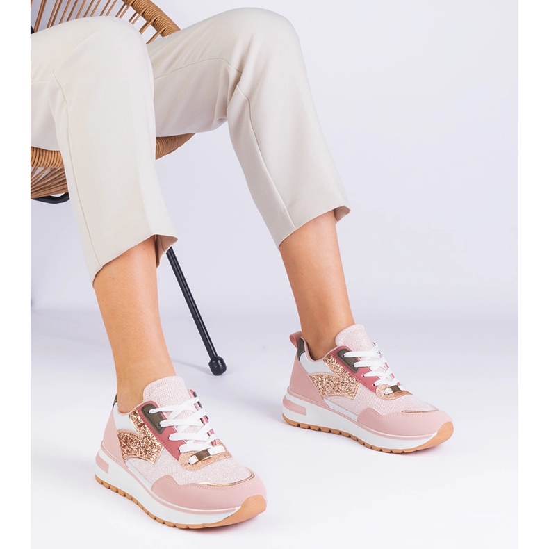 Rosa sneakers på plattformen dekorerad med glitter 2