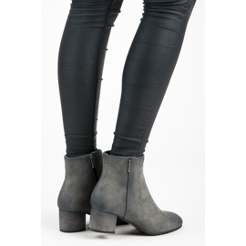 Vinceza Lågklackade stövlar grå 1