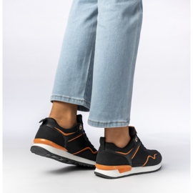 Kvinnors svarta sportsneakers 1