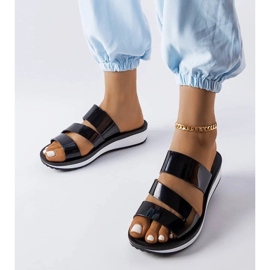 Eleganta svarta lackskor för kvinnor 2