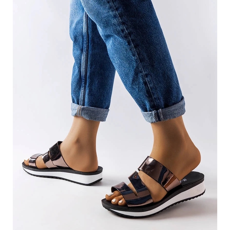 Svarta loafers i läder för kvinnor med tjock sula 1