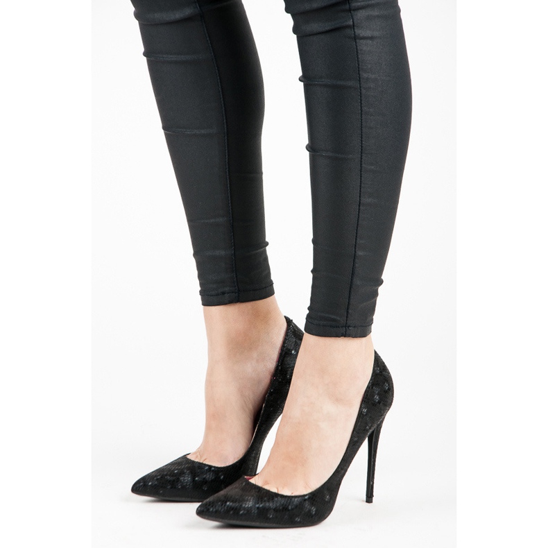 Vices Pins med ormtryck svart 1