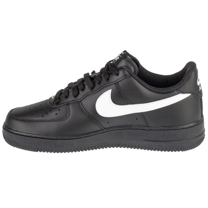 Nike Air Force 1 07 FZ0627-010 svarta skor 1
