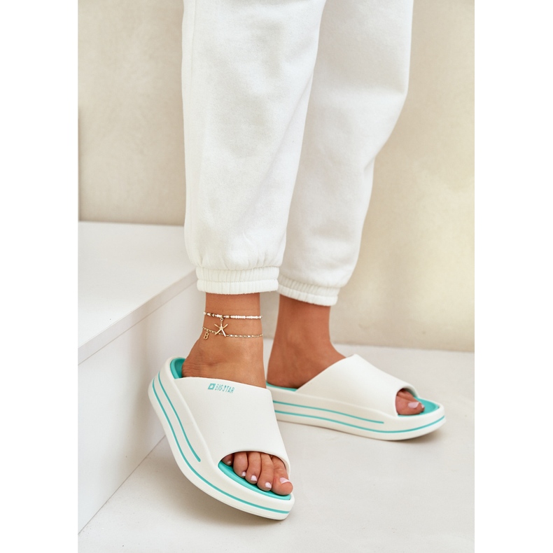 Kvinnors flip flops på plattformen Big Star NN274A038 White-Cham vit 1