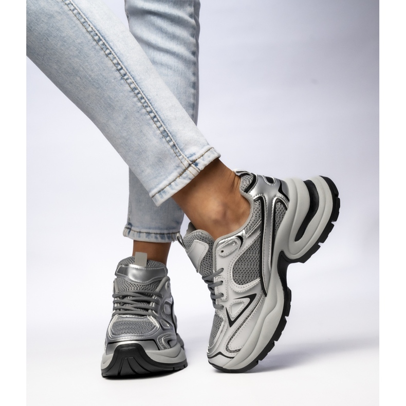 Kvinnors grå-silver-sportsneakers 1