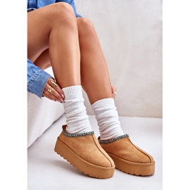 Kvinnors tofflor på plattformen med kamelbroderi beige 5