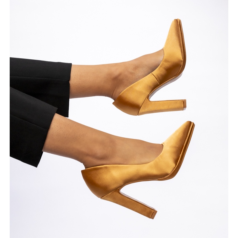 Kvinnors lavana kamelpumpar 2