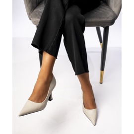 Kvinnors lorelle beige pumpar 1