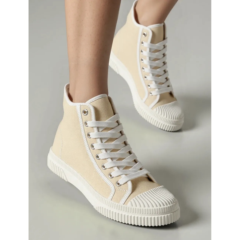 Kvinnor nolvia beige sneakers 1