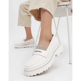 Kvinnors diamant vita loafers 2
