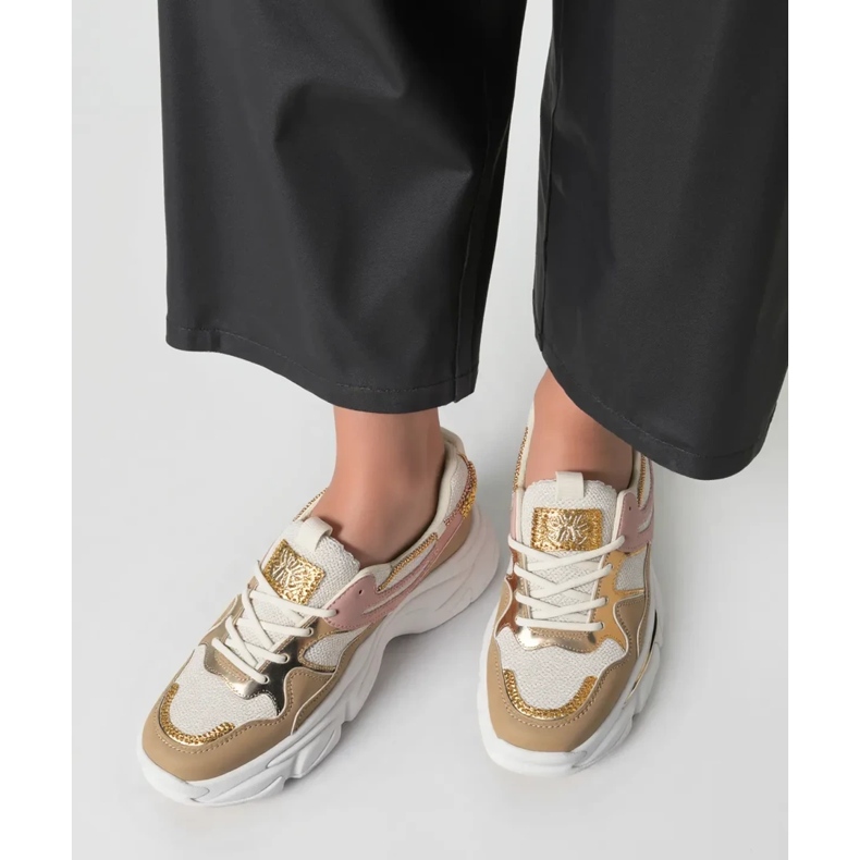Kvinnans sneakers Luna Beige 1