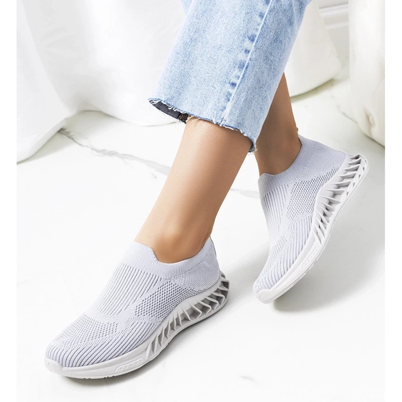 D/GMR Nedas gråa sportsneakers 1