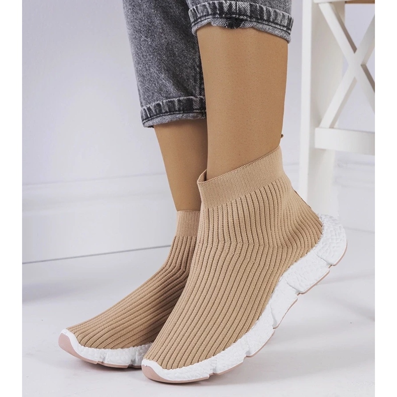 D/GMR Beige Tenby sneakers 2