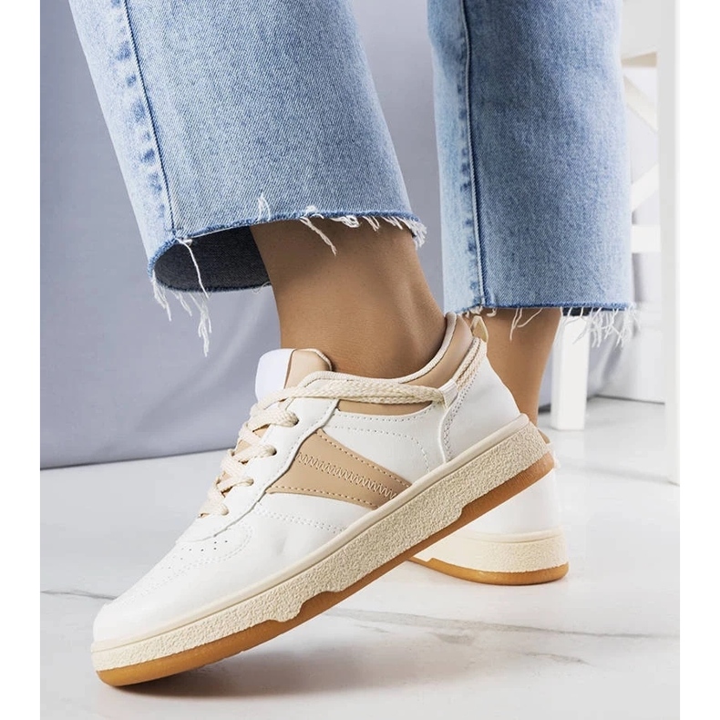 D/GMR Beige damsneakers från Marcella 2