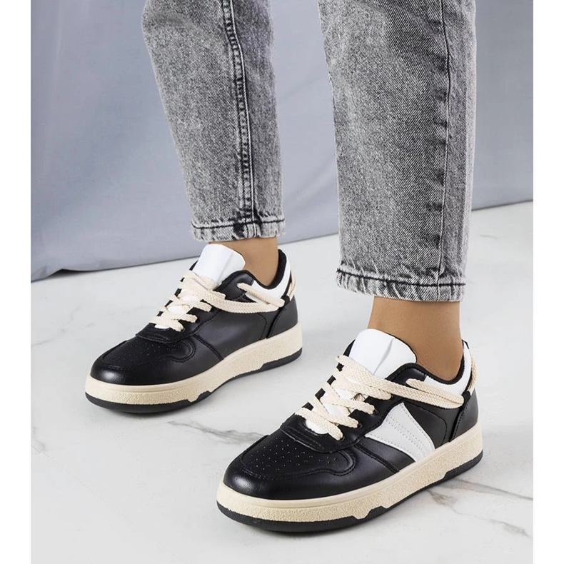 D/GMR Marcella svarta sneakers för kvinnor beige 1