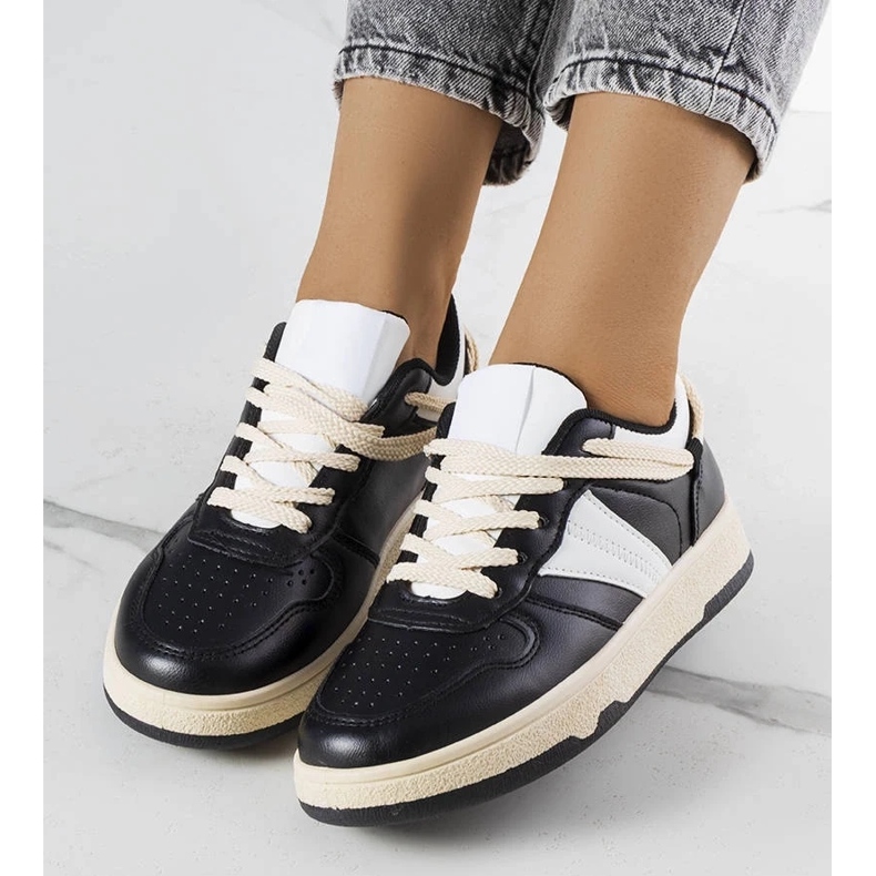 D/GMR Marcella svarta sneakers för kvinnor beige 2