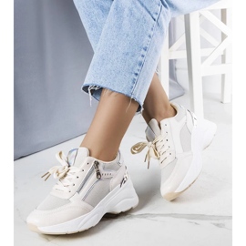 D/GMR Beige wedge sneakers från Stacey 1