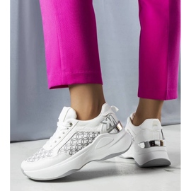 D/GMR Margie vita sneakers med monogram 1