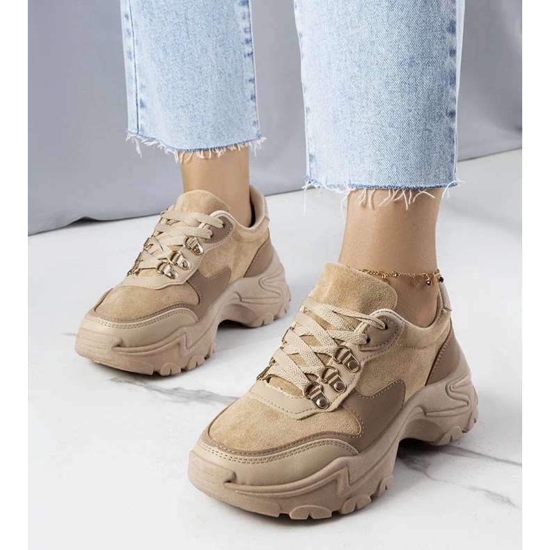 D/GMR Beige sneakers i blandat tyg från Jenna 1