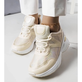 D/GMR Beige sneakers med metallic-inlägg från Ruais 2