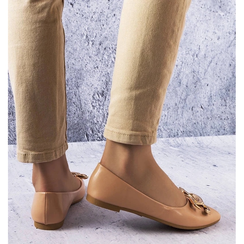 D/GMR Mörkbeige ballerinor med Vallée-utsmyckning 2