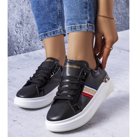 D/GMR Svarta skor med patentinlägg från Annot vit 1