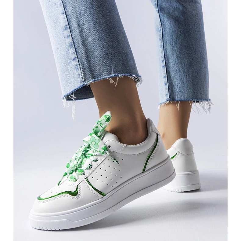 D/GMR Vita sneakers bundna med Pryor-band 2