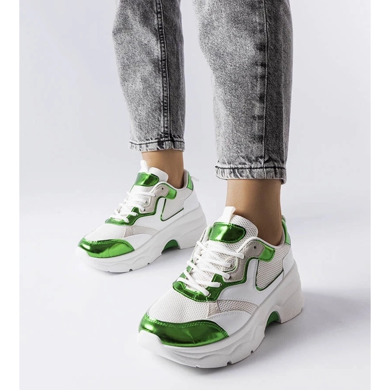 D/GMR Vita och gröna damsneakers från Séguin 2