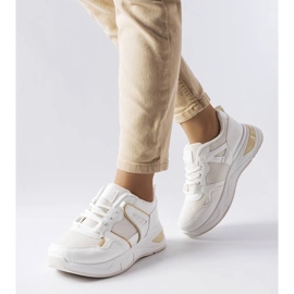 D/GMR Vita sneakers av kombinerade material från Caya 1