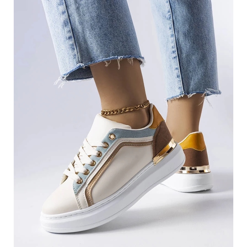 D/GMR Beige sneakers med tjock sula från Soucy 2