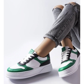 D/GMR Vita och gröna skor med tjockare sula från Baron 1