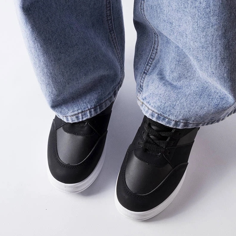 D/GMR CinqMars svarta wedge sneakers 2