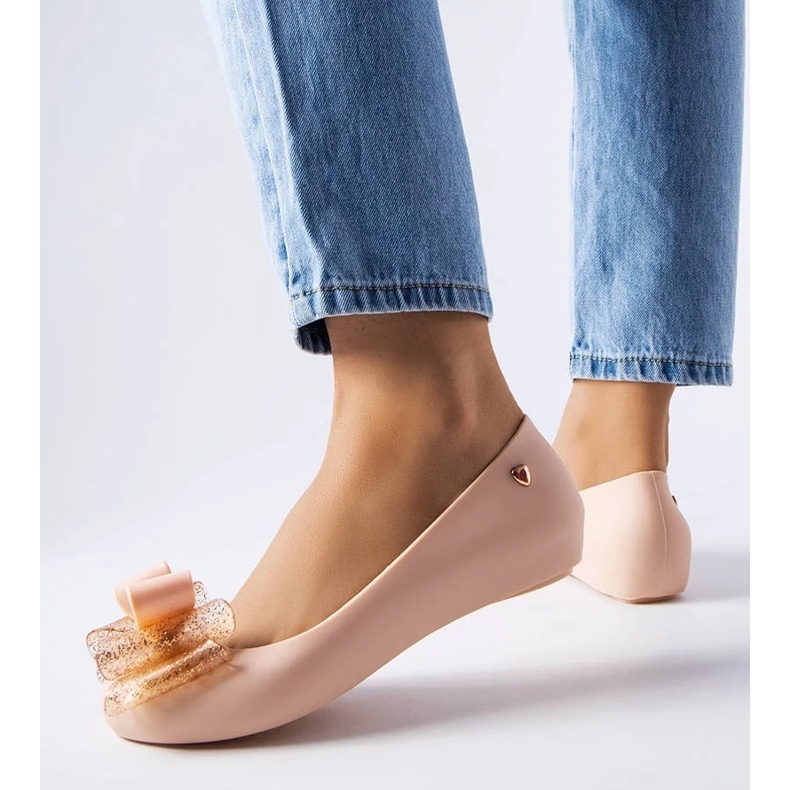 D/GMR Beige ballerinor från Jerome med rosett 2