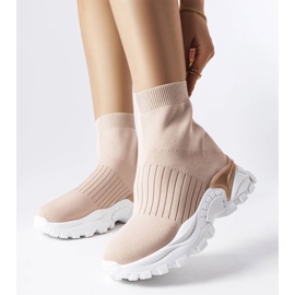 D/GMR Beige sneakers med elastisk ovandel från Antonio 2