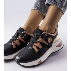 D/GMR Svarta och guld sneakers Vinceza 2