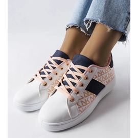 D/GMR Vita sneakers med färgglada inlägg från Kessla 2