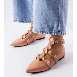 D/GMR Beige ballerinor med ett spektakulärt Blur-fäste 1