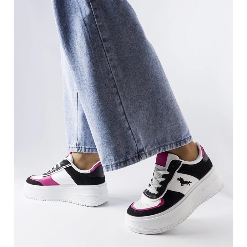 D/GMR Svarta och rosa platåsneakers från Gidle 2