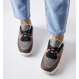 D/GMR Gråa sneakers med färgade inlägg från Esquibel 2