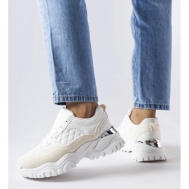 D/GMR Vita sneakers med silverinlägg från Esquibel 1