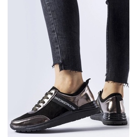 D/GMR Svarta och gråa lädersneakers från Castelfidardo 2