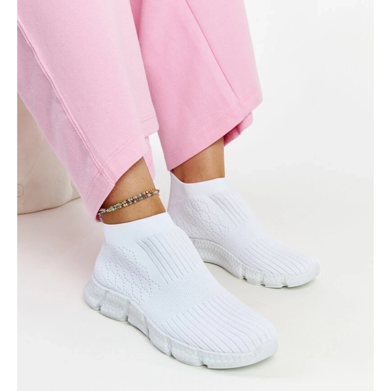 D/GMR Vita lätta sportsneakers från Vaclav 1