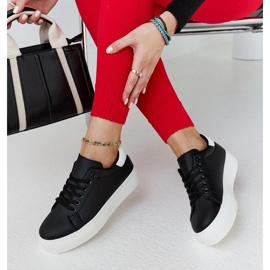 D/GMR Svartvita sneakers på en tjock sula Ruta 2