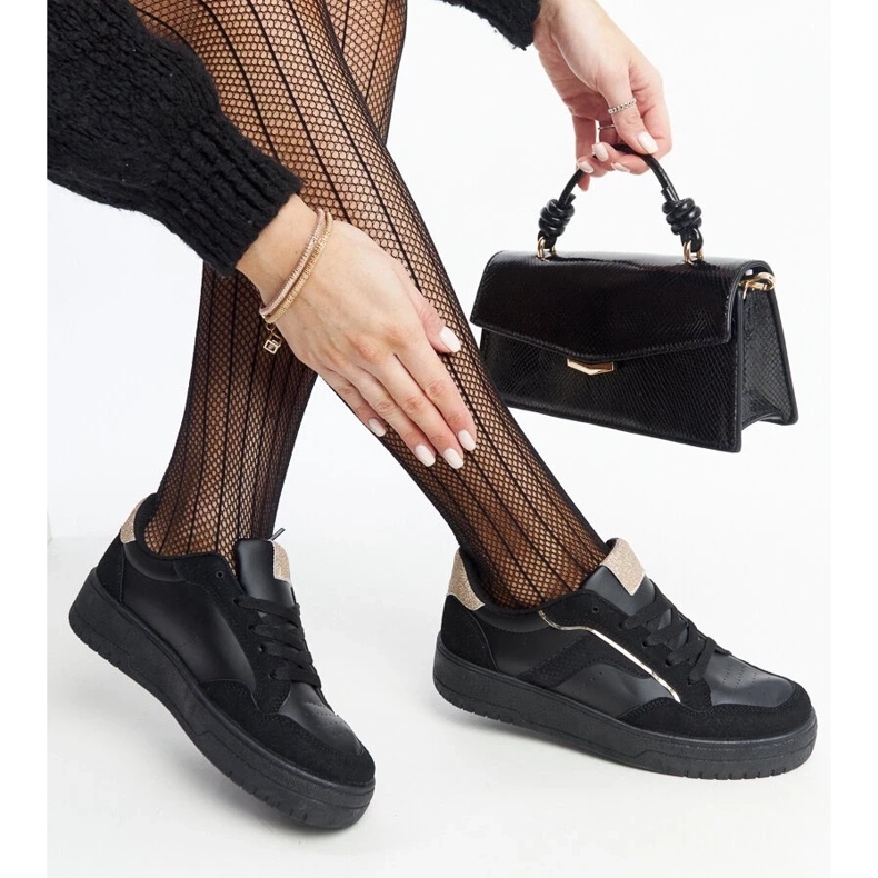 D/GMR Walda svarta platåsneakers 2