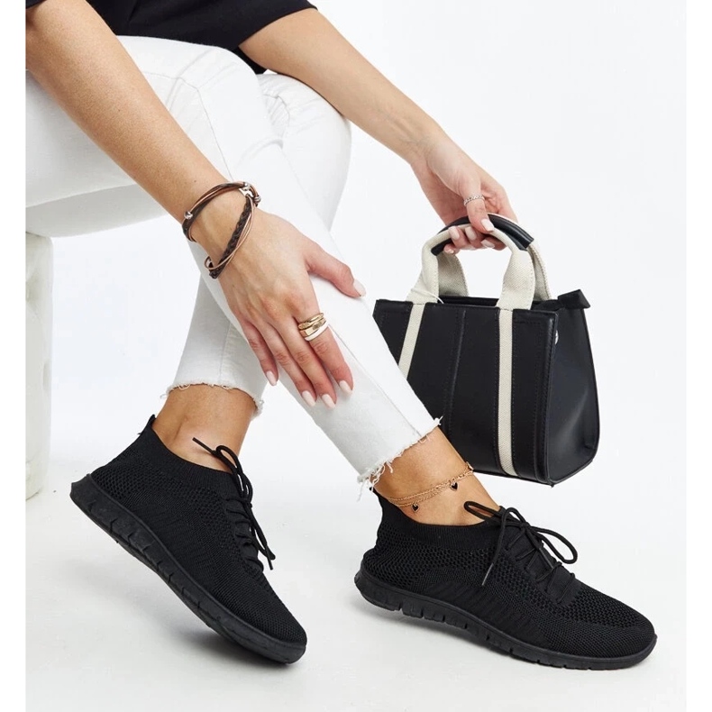 D/GMR Zahira sneakers i svart tyg 2